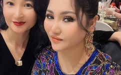 吻戏床戏脱戏吻胸激清床吻戏脱戏